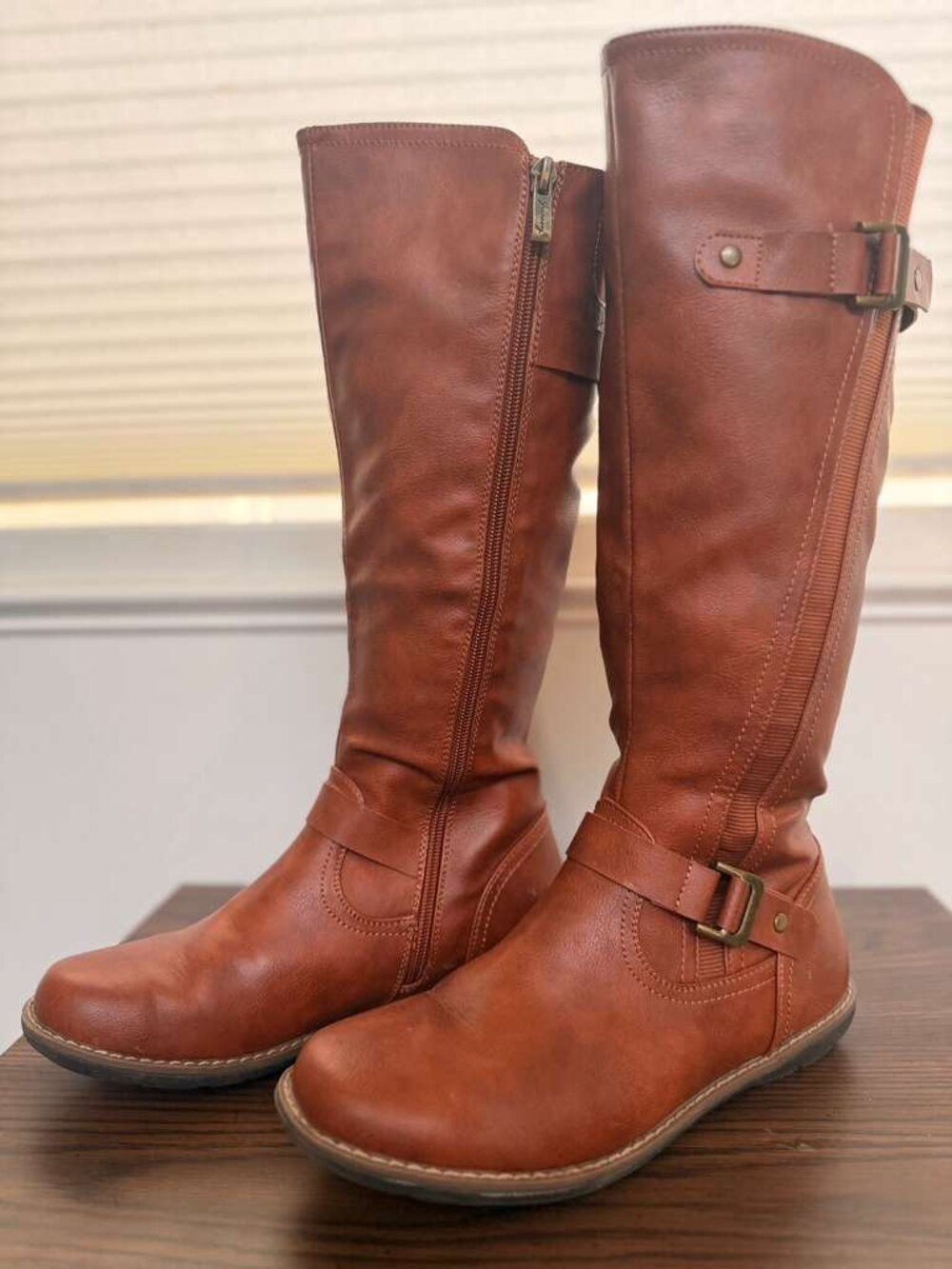 Women's boots